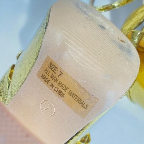 Lulus Bow Platform Ankle Strap Heels Gold Metallic Size 7M - Picture 5 of 13